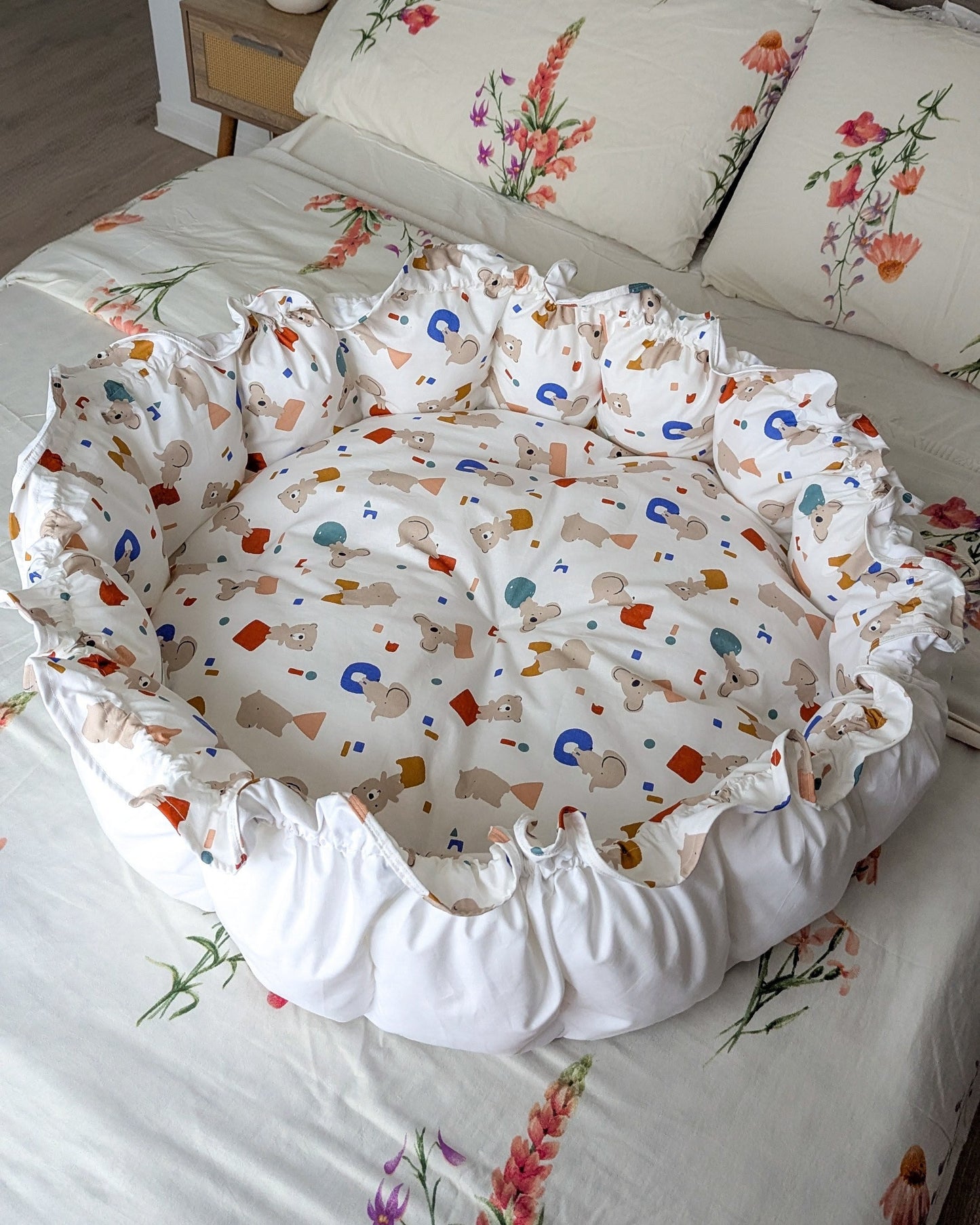 Tapis Baby Nest évolutif avec coussin personnalisé – Fait main pour bébé