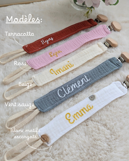 Attache-tétine personnalisée